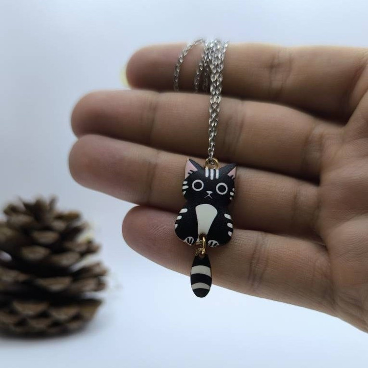 گردنبند گربه مشکی دم متحرک